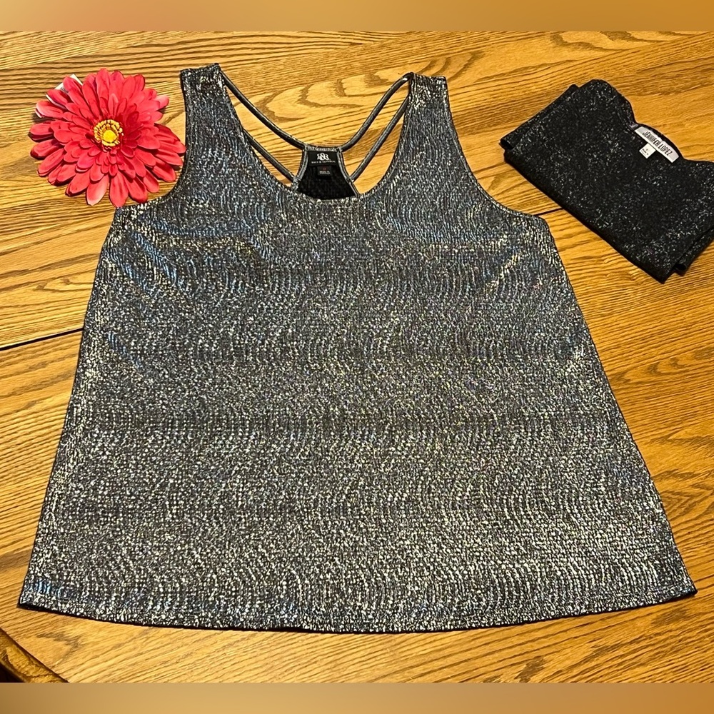 Metallic Sparkly Sleeveless Tops Lot 2 🪩 - Picture 8 of 12